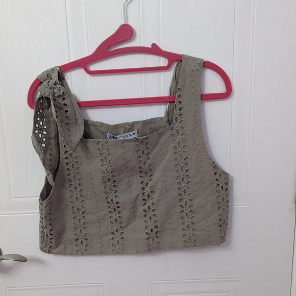 NWOT ZARA Crop Top Size XS - Picture 3 of 4